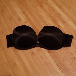 Victorias Secret Black Strapless Push Up Bra